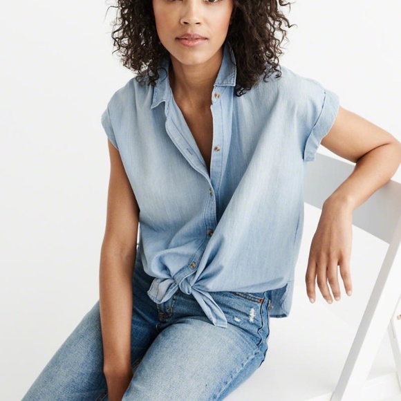 Abercrombie & Fitch Tops - Abercrombie&Fitch Denim Front-Tie Button Up Shirt